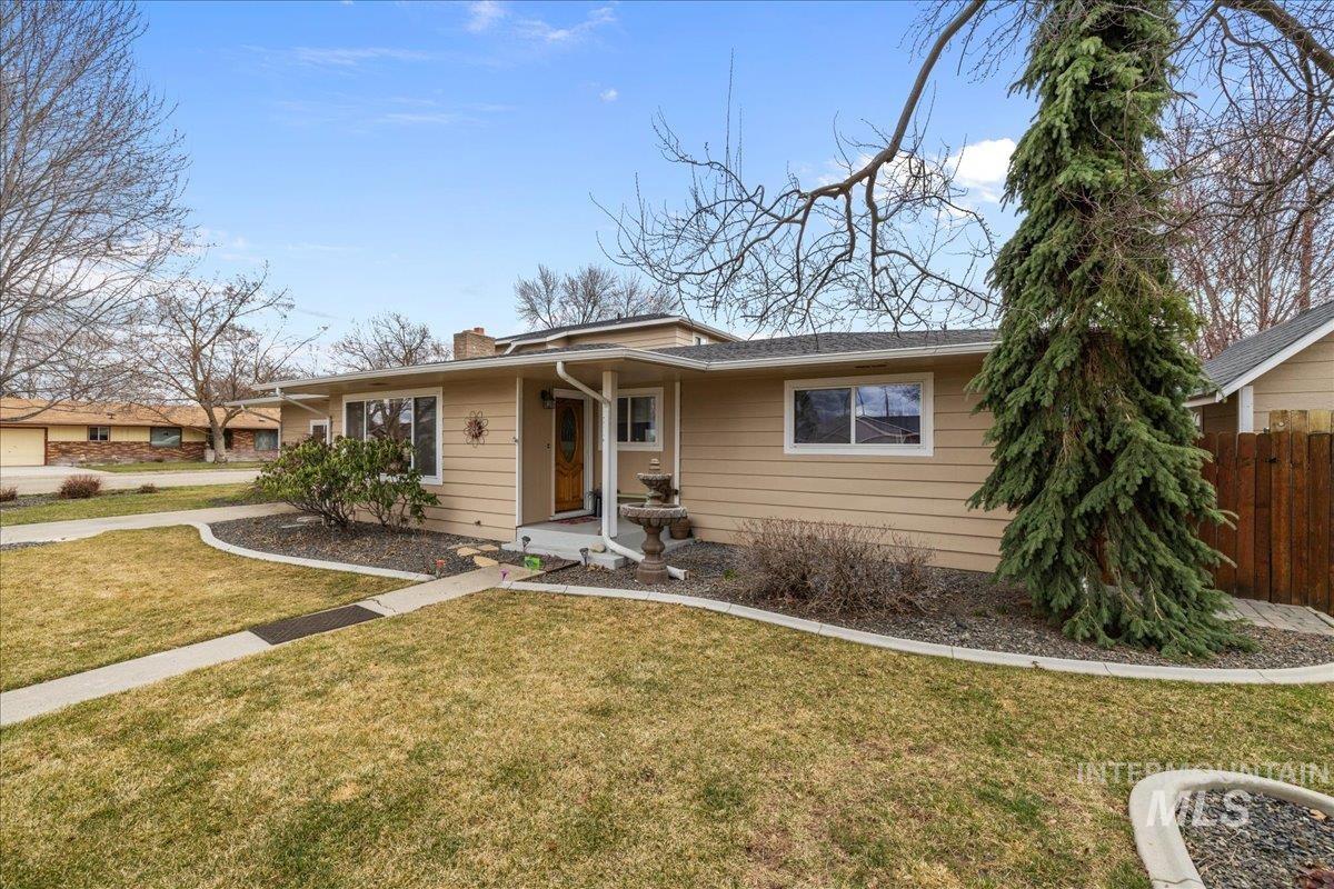 712 Southwest 4th Street Fruitland, ID 83619 - Photo 10 of 22