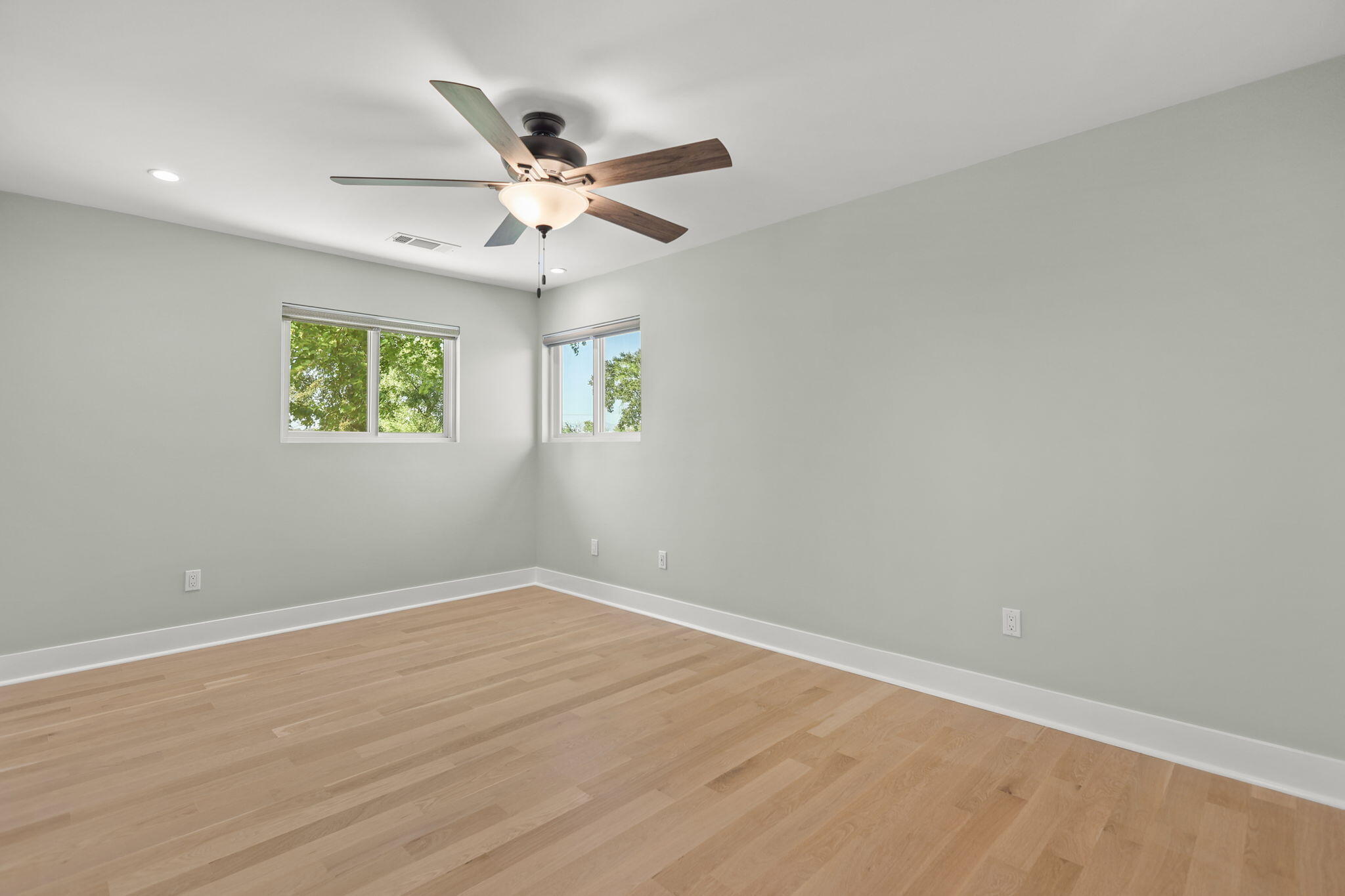 4315 Webb Road Anderson, CA 96007 - Photo 28 of 49 wooden floor in an empty room with a window