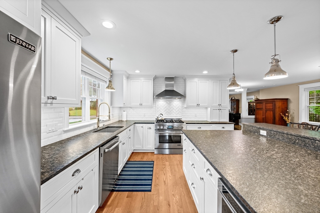 26 Downing Road Lexington, MA 02421 - Photo 9 of 39