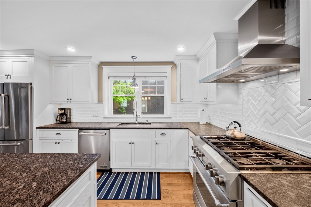 26 Downing Road Lexington, MA 02421 - Photo 10 of 39