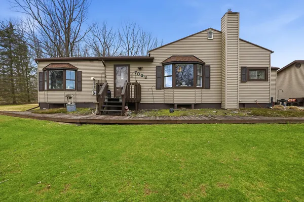 $300,000 | Undisclosed Address, Greenville, MI 48838
