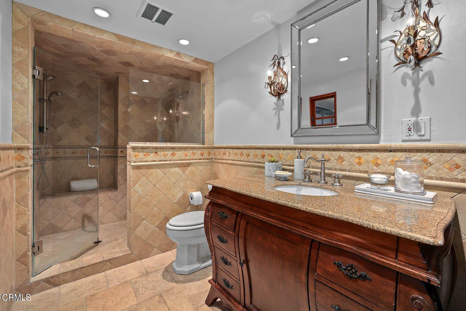 960 Rosemount Road Glendale, CA 91207 - Photo 34 of 75 Master Shower
