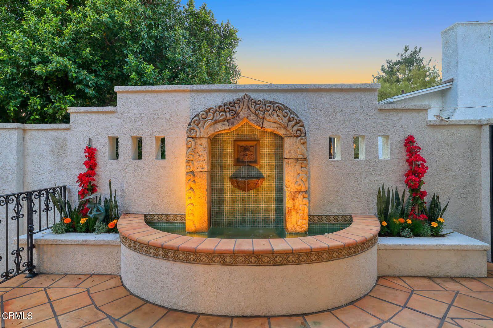 960 Rosemount Road Glendale, CA 91207 - Photo 55 of 75 Fountain west