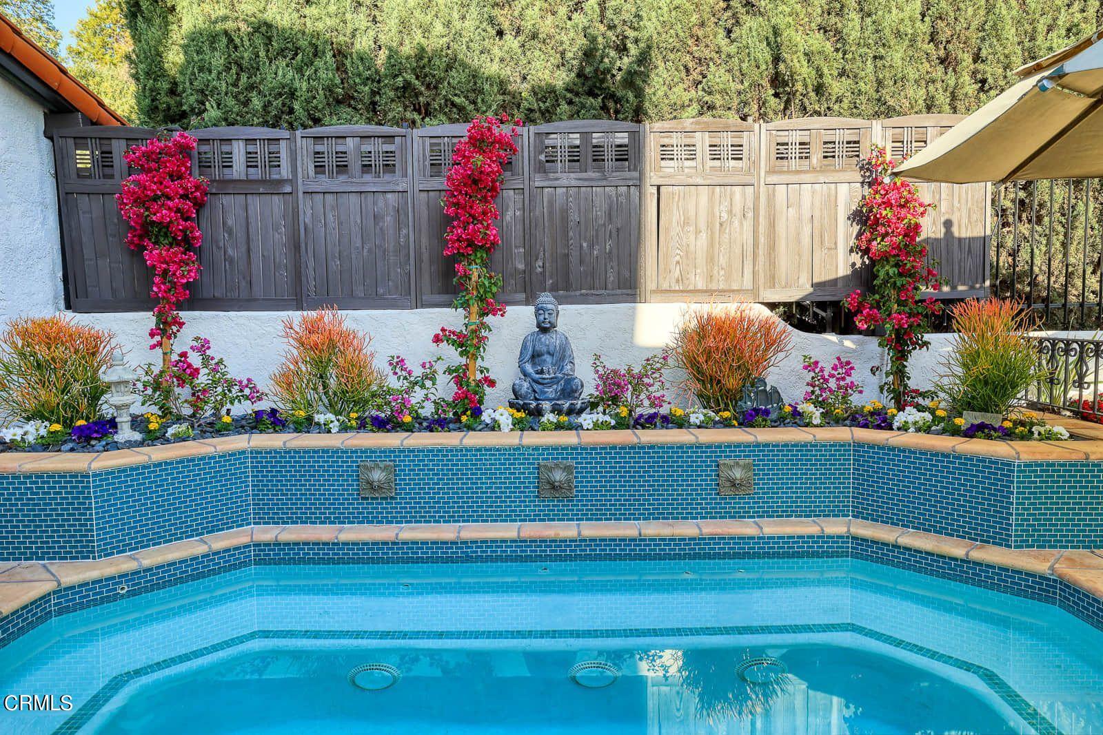 960 Rosemount Road Glendale, CA 91207 - Photo 57 of 75 Jacuzzi 3