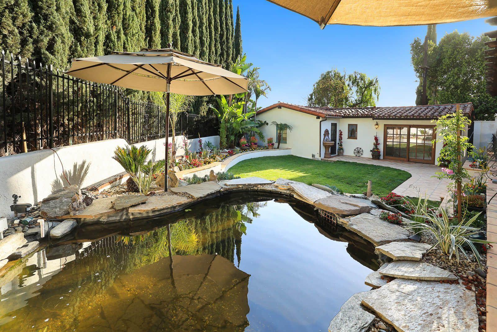 960 Rosemount Road Glendale, CA 91207 - Photo 61 of 75 Koi West