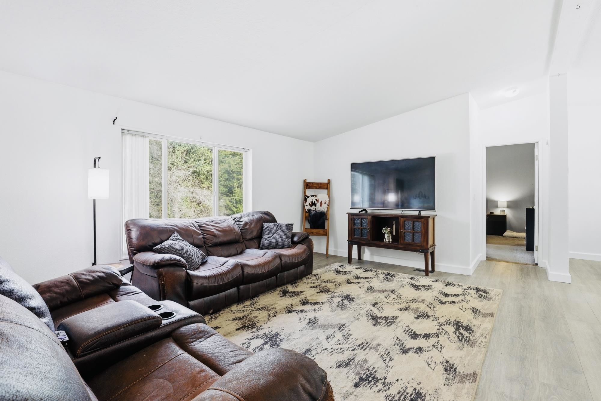 8601 West Crosscut Road Deer Park, WA 99006 - Photo 6 of 48 Gallery Image 6