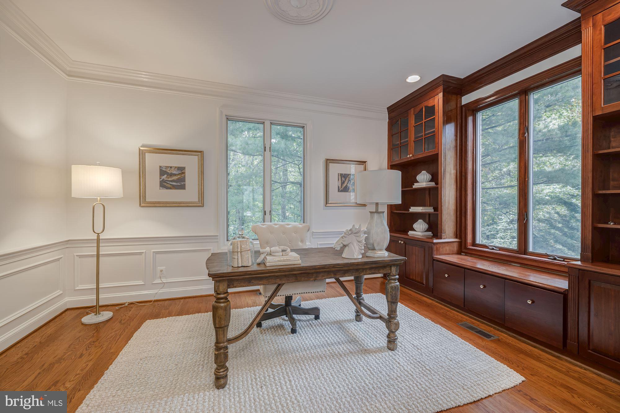 685 Potomac River Road McLean, VA 22102 - Photo 9 of 60 Office/Study