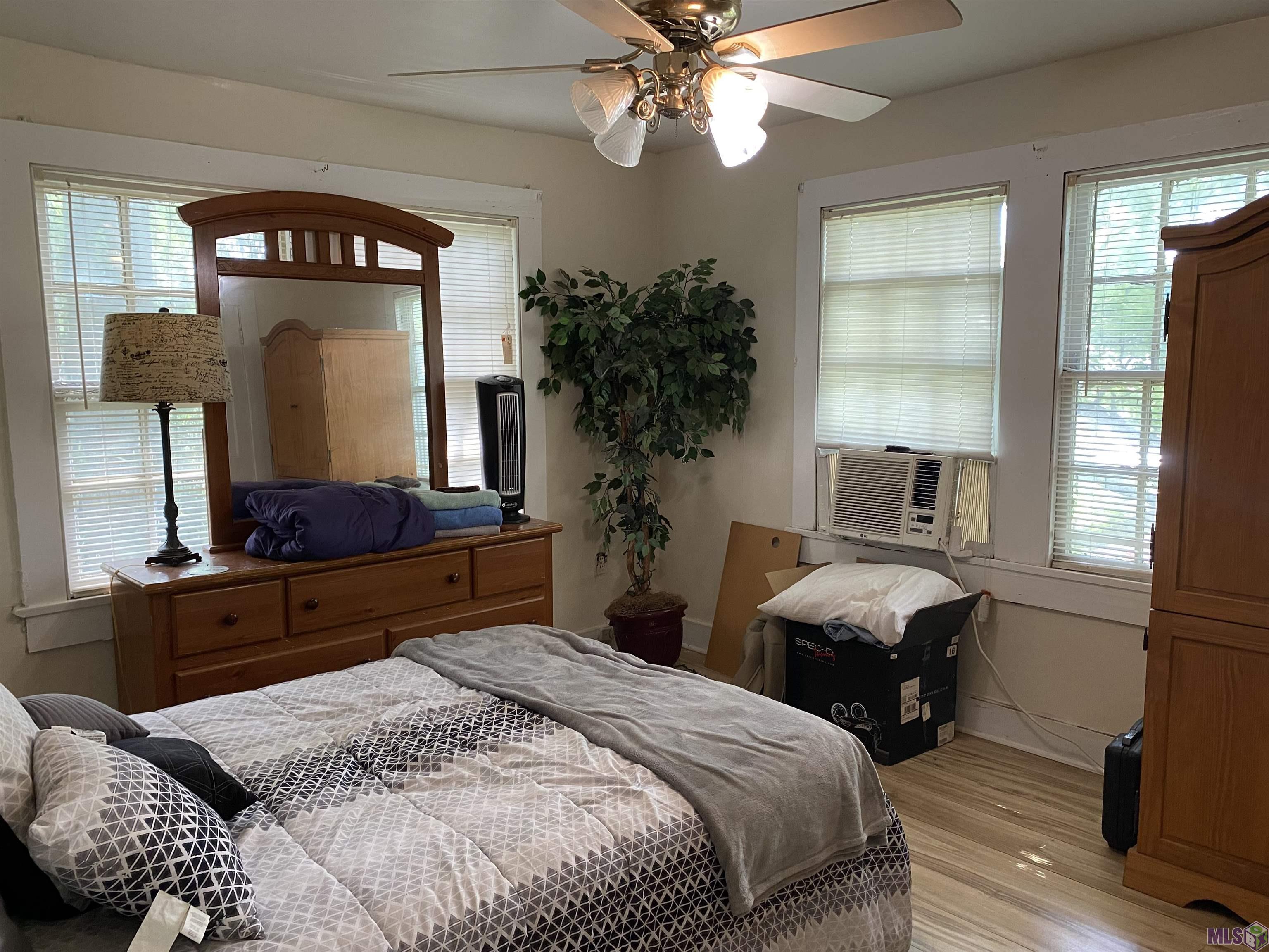 2638 Jackson Avenue Baton Rouge, LA 70802 - Photo 13 of 15 Apartment Bedroom