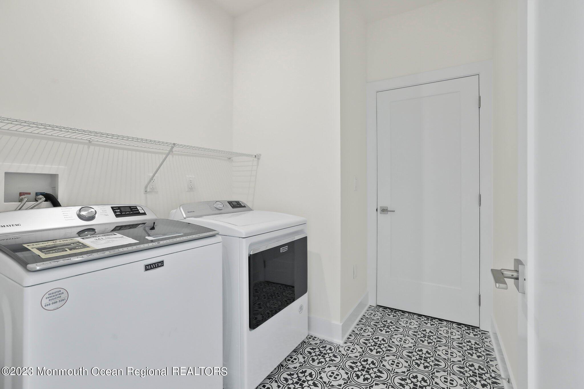 3 Valiant Court Middletown, NJ 07748 - Photo 31 of 42 a utility room with dryer and washer