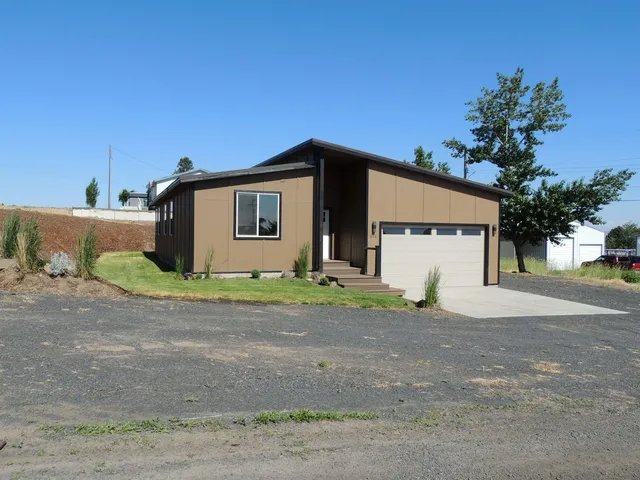 $349,000 | 516 Southwest Alder Street, Wilbur, WA 99185