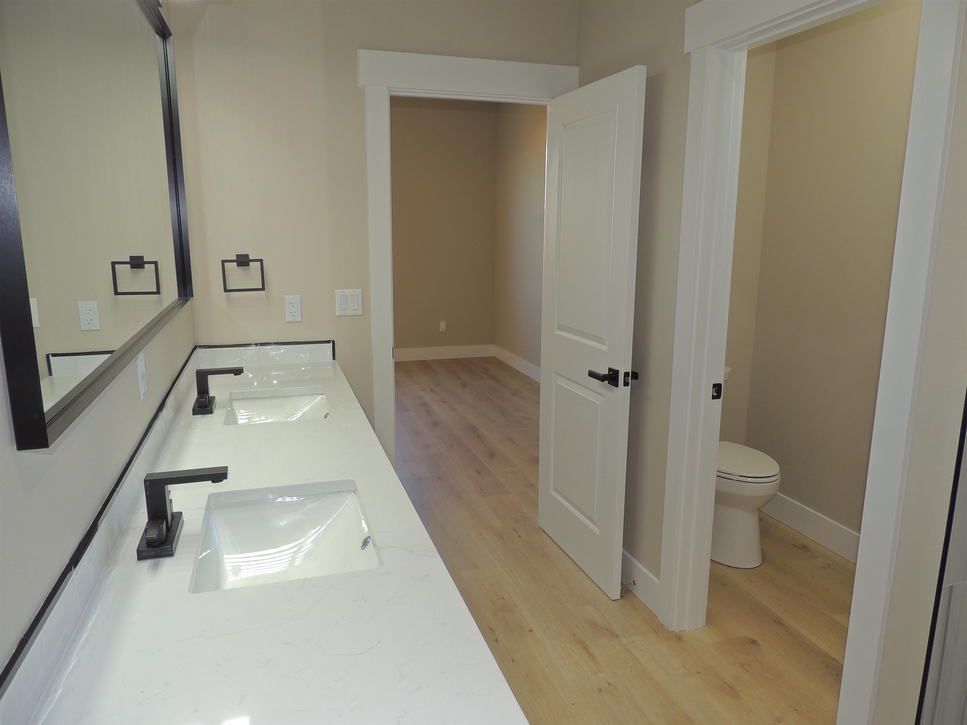 516 Southwest Alder Street Wilbur, WA 99185 - Photo 13 of 21