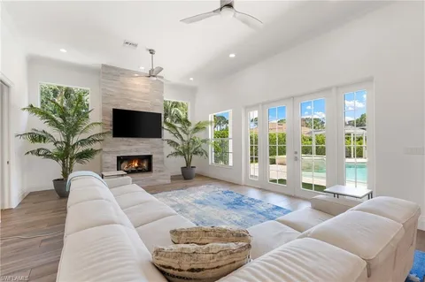 $2,695,000 | 2274 Hawksridge Drive, Naples, FL 34105