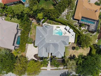 $2,695,000 | 2274 Hawksridge Drive, Naples, FL 34105