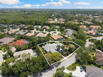 $2,695,000 | 2274 Hawksridge Drive, Naples, FL 34105