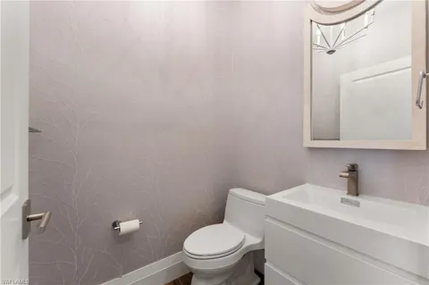 $2,695,000 | 2274 Hawksridge Drive, Naples, FL 34105