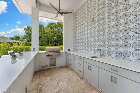 $2,695,000 | 2274 Hawksridge Drive, Naples, FL 34105