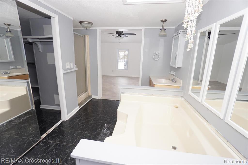 41880 Willis Road Belleville, MI 48111 - Photo 26 of 30