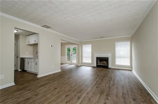 $2,500 | 10840 Mortons Crossing, Johns Creek, GA 30022