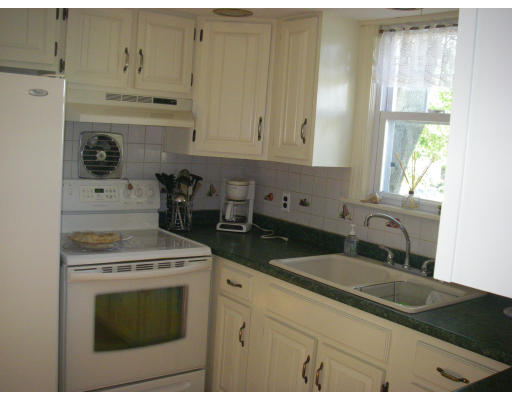 20 Massey Road Tiverton, RI 02878 - Photo 5 of 25