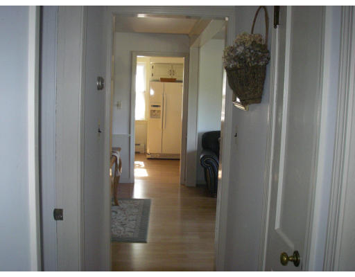 20 Massey Road Tiverton, RI 02878 - Photo 10 of 25