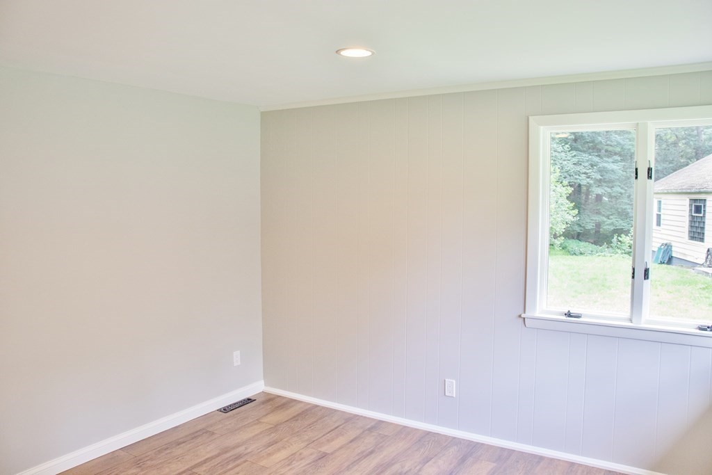 472 Springfield Street Wilbraham, MA 01095 - Photo 16 of 17 Gallery Image 16