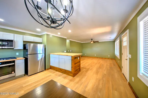 $339,000 | 1011 North Apache Avenue, Winslow, AZ 86047