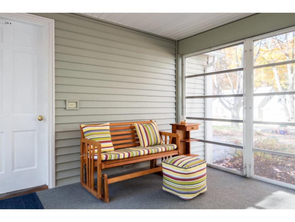 6 Hampshire Road North Hampton, NH 03862 - Photo 13 of 33