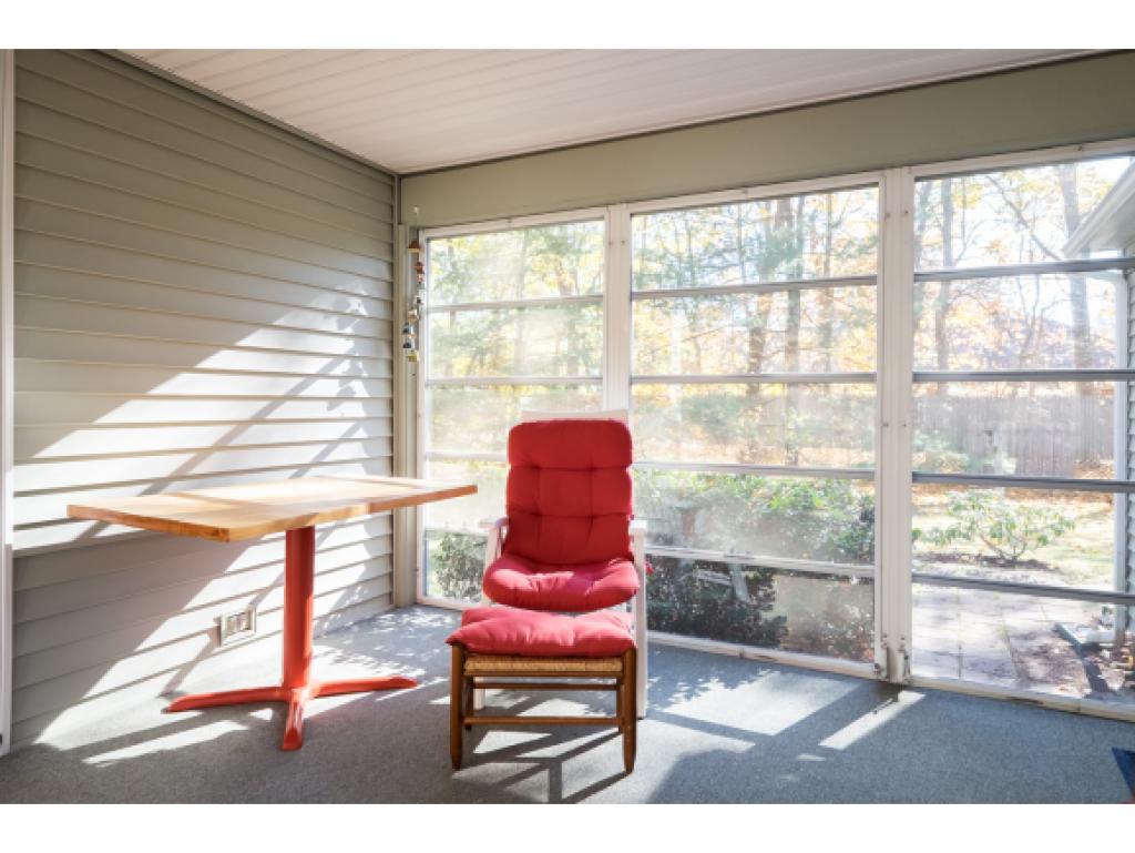 6 Hampshire Road North Hampton, NH 03862 - Photo 29 of 33