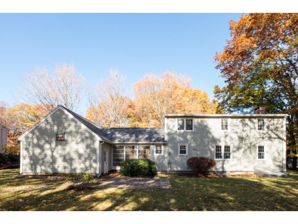 6 Hampshire Road North Hampton, NH 03862 - Photo 10 of 33