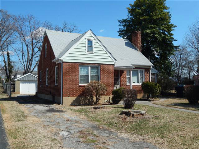 2715 Cove Road Roanoke, VA 24017 - Photo 8 of 8 Side