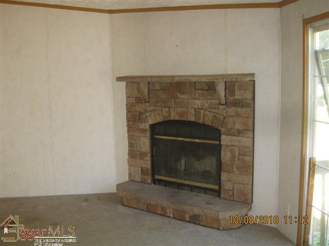143 Evelyn Road Easley, SC 29640 - Photo 7 of 11 Gallery Image 7