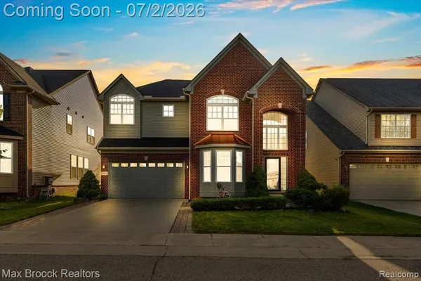 $649,999 | 27023 Ladbroke Street, Novi, MI 48374