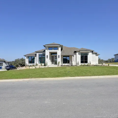 $799,900 | 200 Violet Way, Castroville, TX 78009
