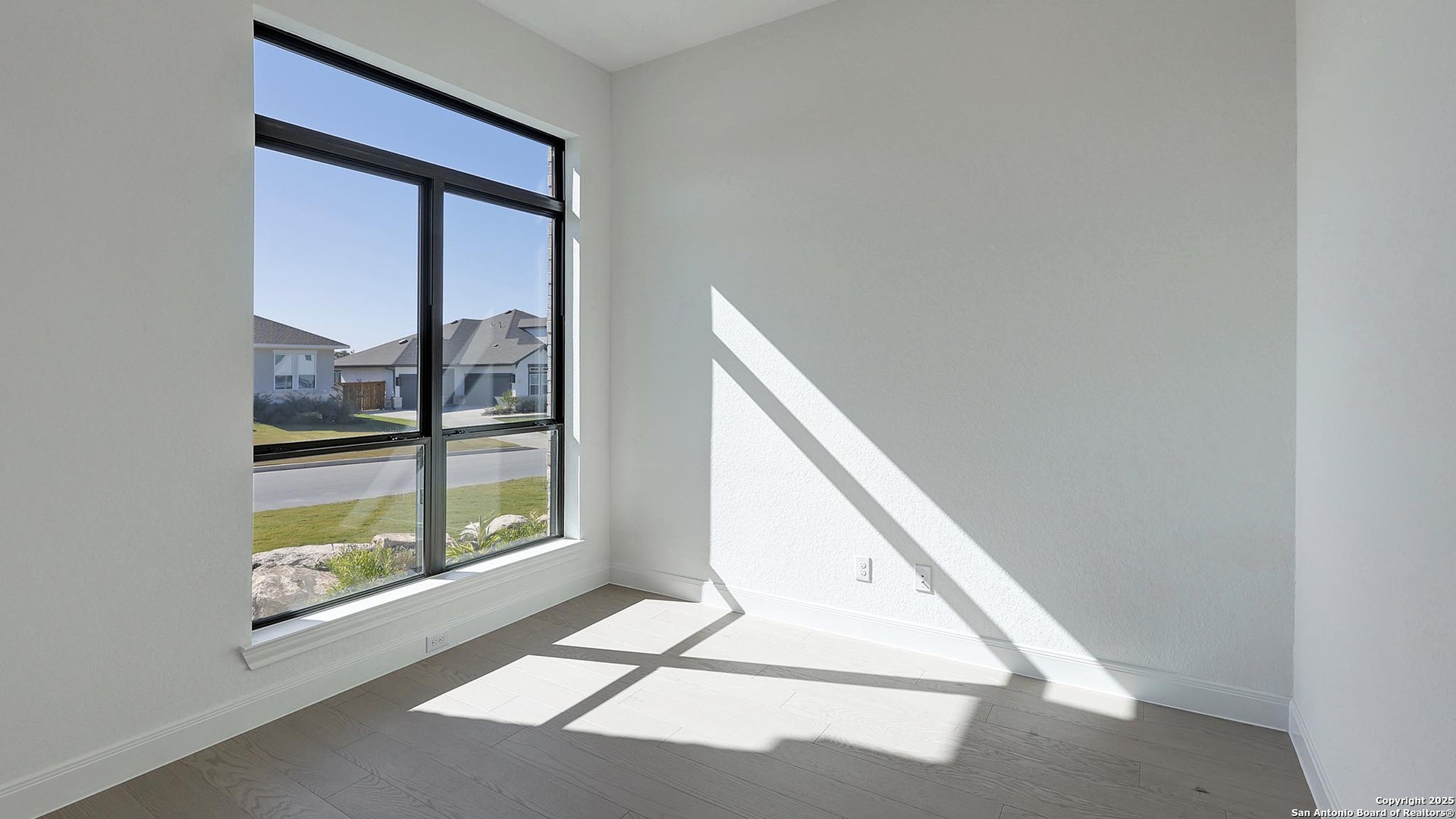 200 Violet Way Castroville, TX 78009 - Photo 23 of 32 a view of a room with window