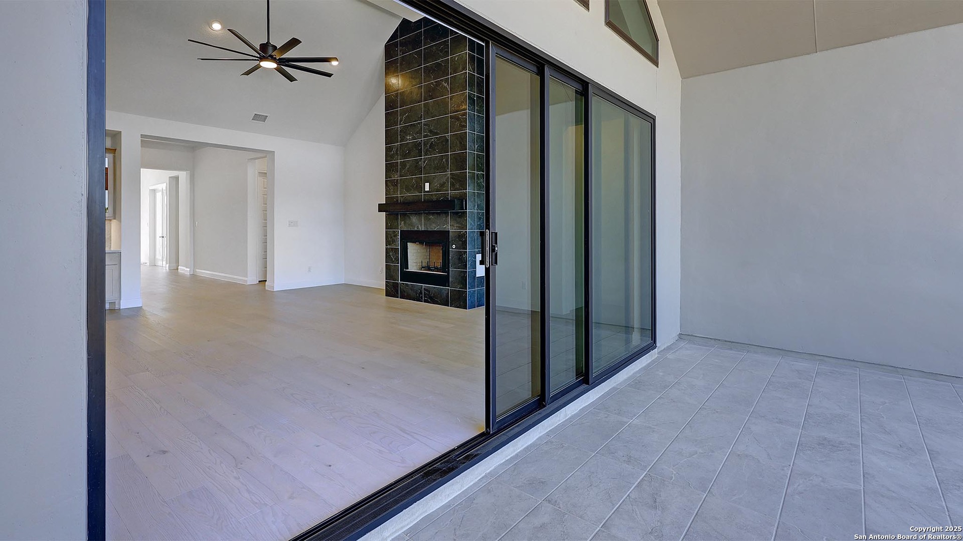 200 Violet Way Castroville, TX 78009 - Photo 25 of 32