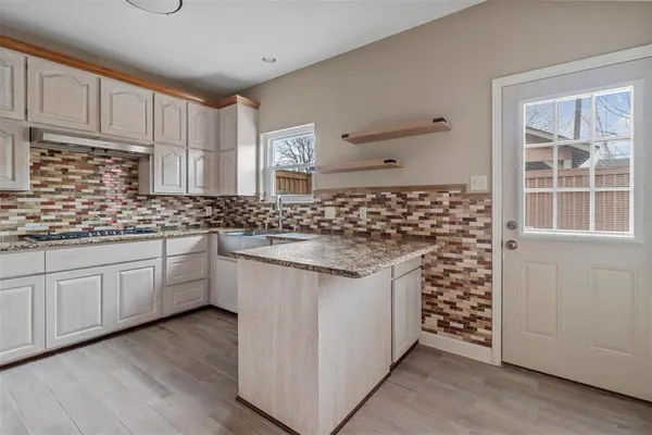 $2,600 | 1110 Carrington Court, Irving, TX 75060