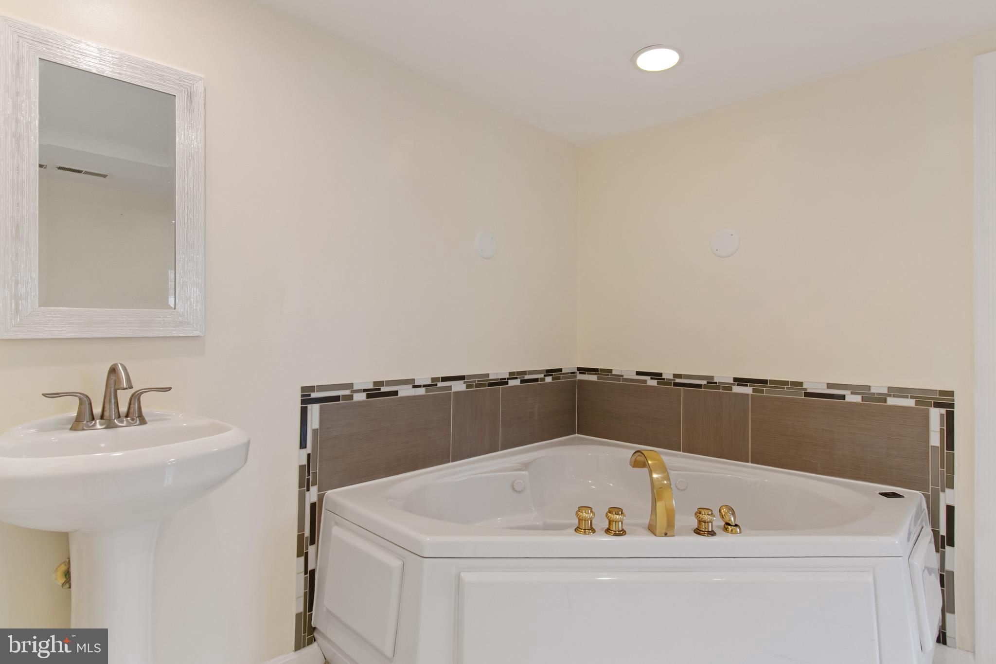 512 Carr Avenue Rockville, MD 20850 - Photo 50 of 56