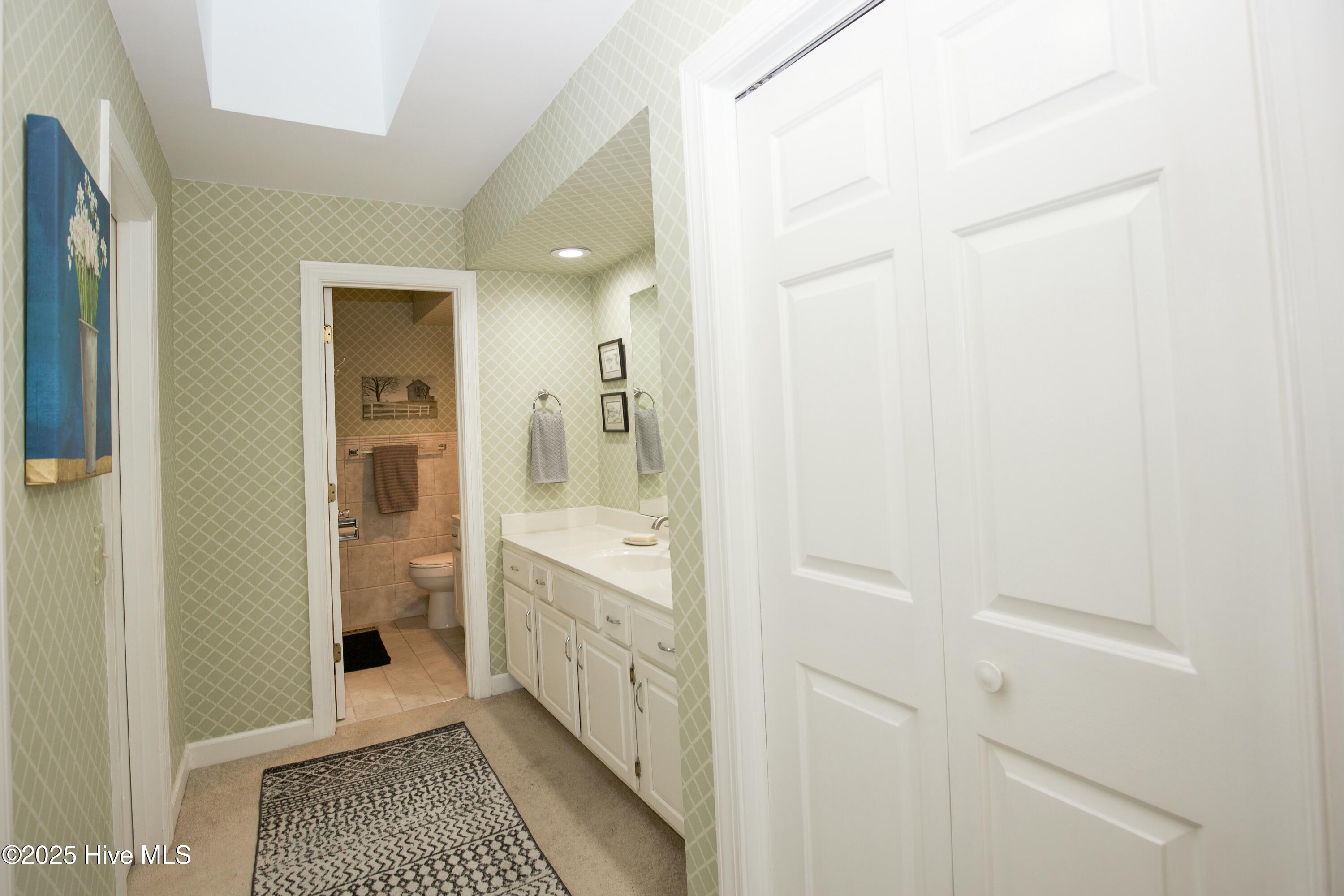 1102 Mt Washington Circle Pinehurst, NC 28374 - Photo 25 of 48 spacious master area