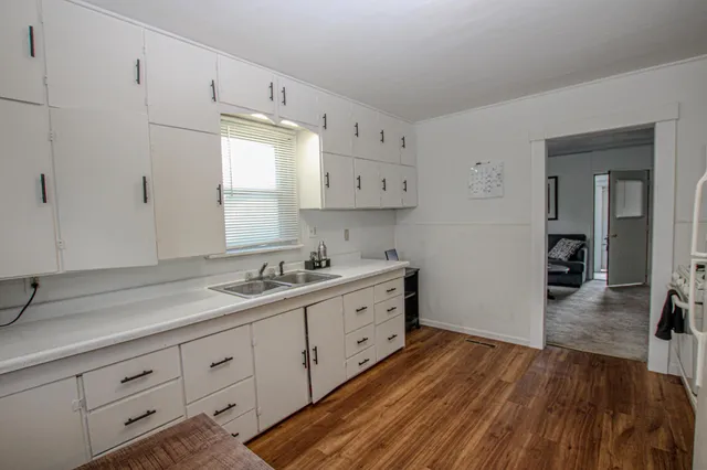 $144,900 | 204 West 2nd Street, Starbuck, MN 56381