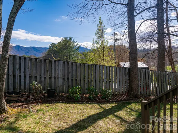 $395,000 | 2 F Lynx Drive, Black Mountain, NC 28711
