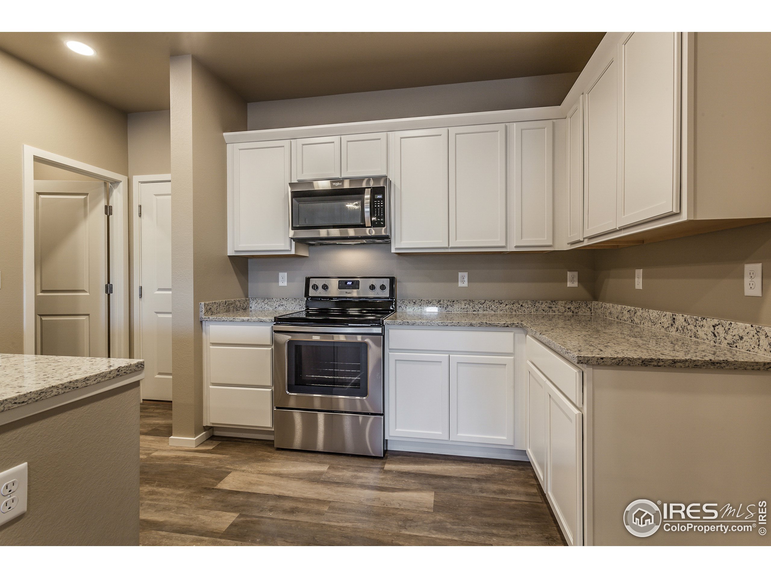 6607 4th St Road, Unit 3 Greeley, CO 80634 - Photo 5 of 28 Gallery Image 5