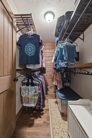 $1,350,000 | 1118 Carrollville Landing Road, Clifton, TN 38425