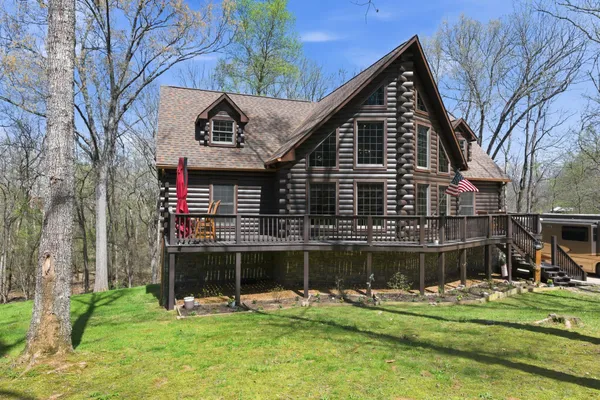 $1,350,000 | 1118 Carrollville Landing Road, Clifton, TN 38425