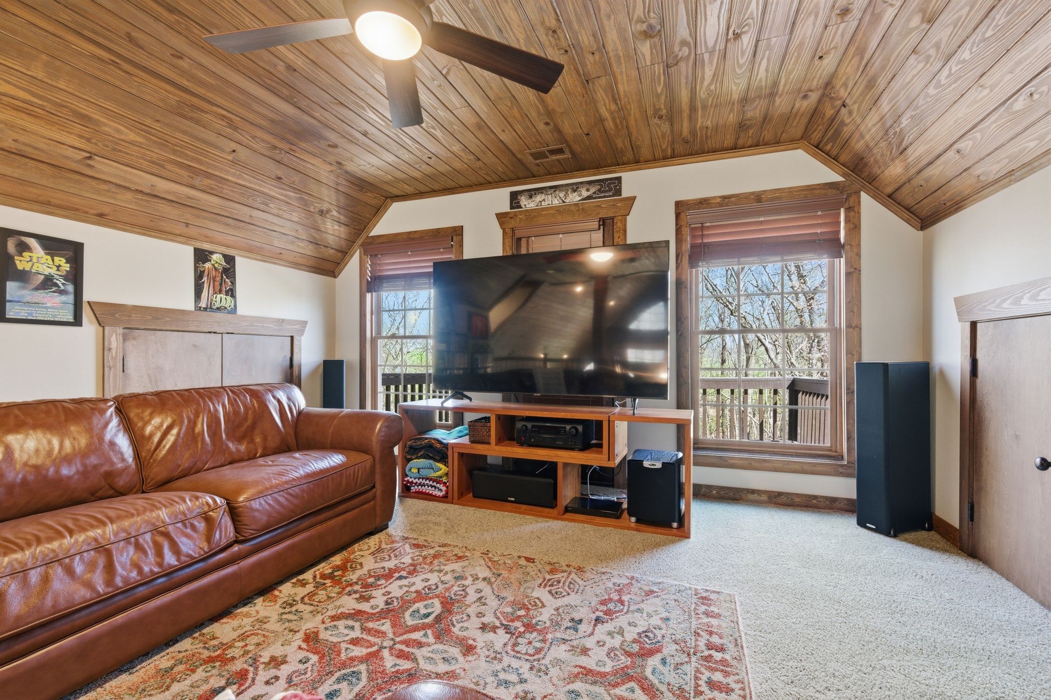 1118 Carrollville Landing Road Clifton, TN 38425 - Photo 39 of 92 a living room with furniture and a flat screen tv