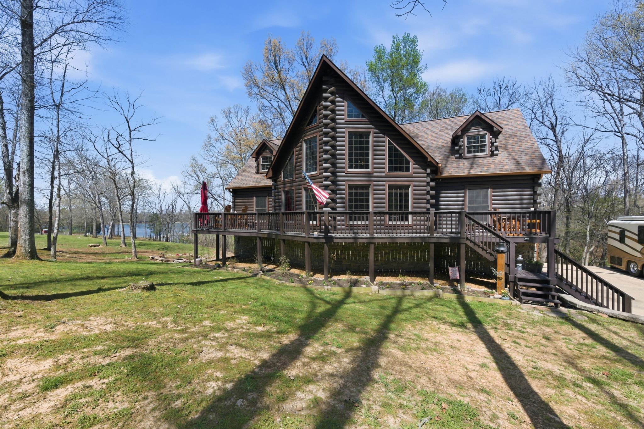 1118 Carrollville Landing Road Clifton, TN 38425 - Photo 4 of 92 a view of a house with a yard
