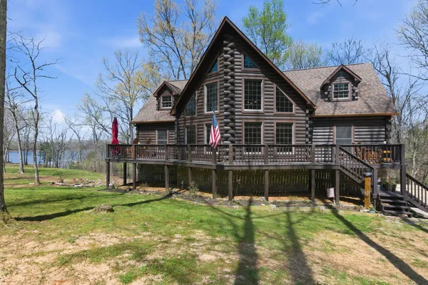 $1,350,000 | 1118 Carrollville Landing Road, Clifton, TN 38425