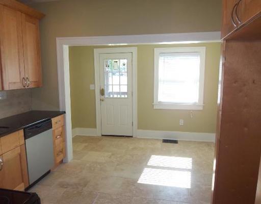 2001 Maiden Lane Springfield, OH 45504 - Photo 10 of 18 Gallery Image 10