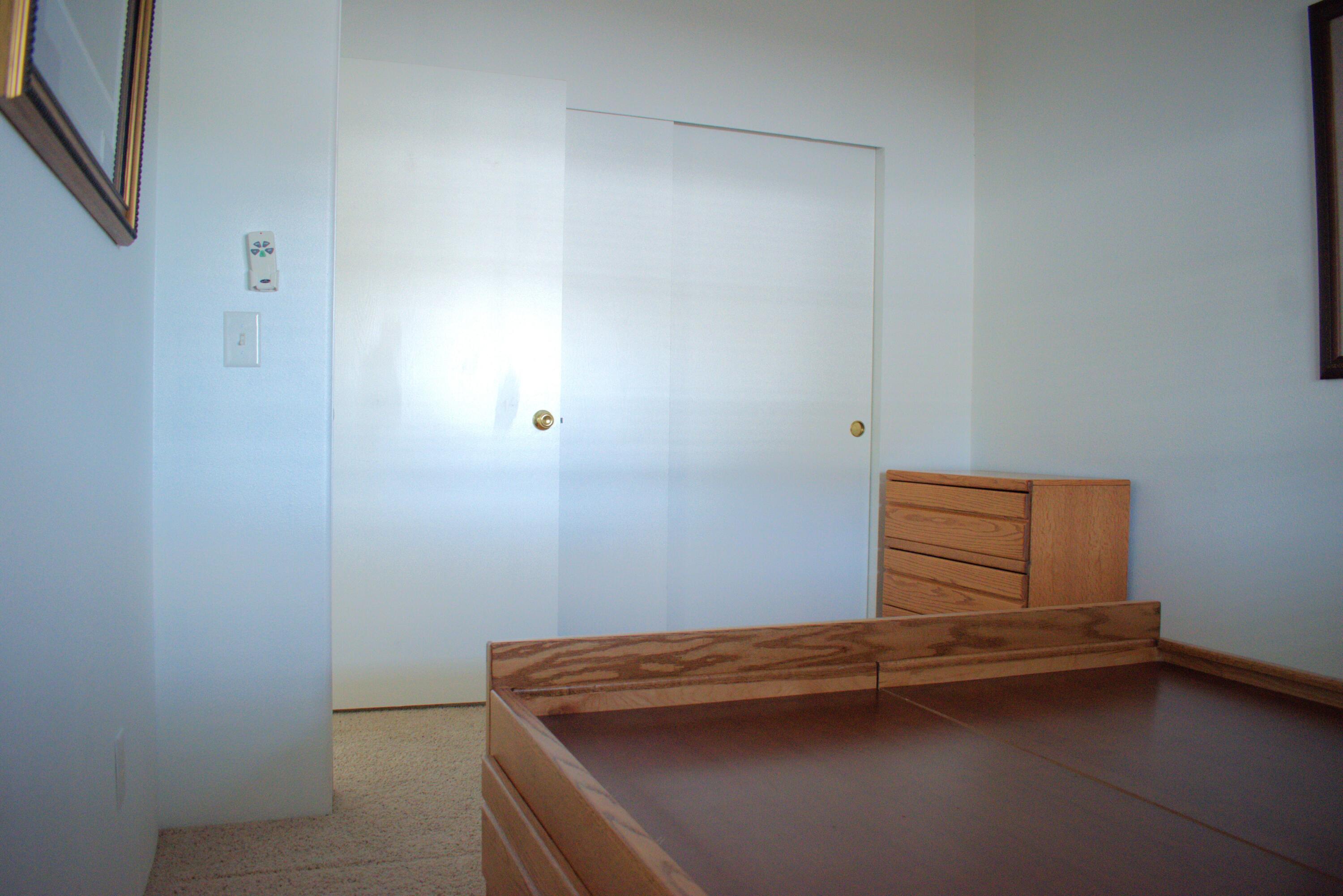 8401 Old Stage Road, Unit 33 Central Point, OR 97502 - Photo 28 of 43 GUIEST BEDROOM #1