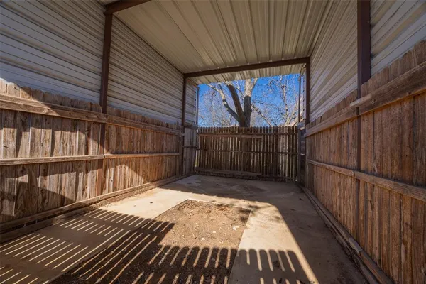$235,000 | 708 Meadowlark Circle, Crowley, TX 76036
