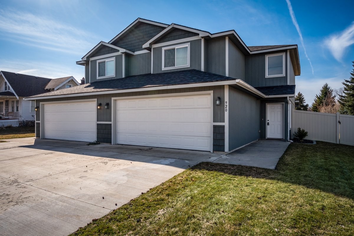 920 South Evergreen Road, Unit 922 Spokane Valley, WA 99216 - Photo 2 of 28
